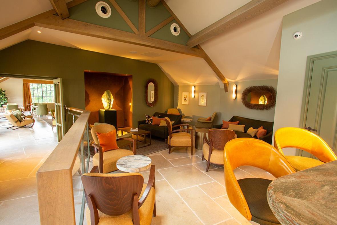 Falcon Hotel توسيستر المظهر الخارجي الصورة